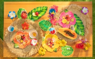 PartyPal Talerzyk papierowy tropikalny liść bananowca Aloha 3szt.