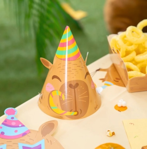 PartyPal Czapeczki urodzinowe Capybara Kapibara 6 szt zestaw